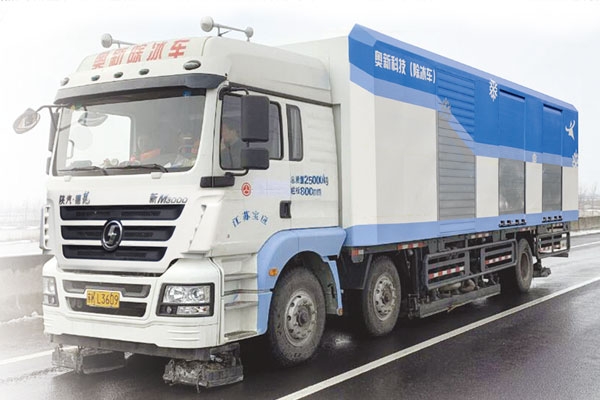 除冰車
